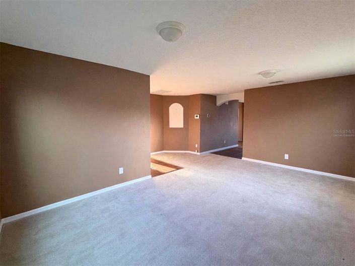 Image No.6-4 Bed Property for sale