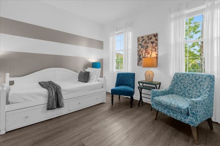 Image No.22-5 Bed Property for sale