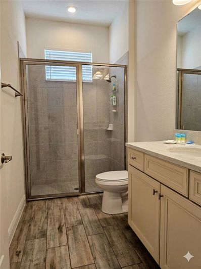 Image No.8-3 Bed Property for sale