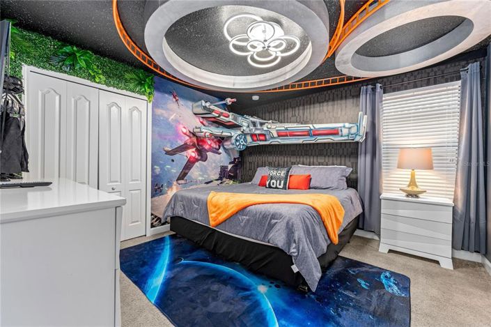 Image No.37-9 Bed Property for sale