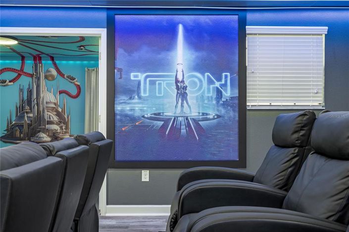 Image No.48-9 Bed Property for sale