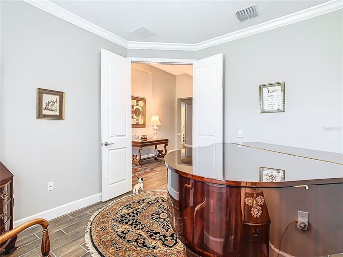 Image No.14-3 Bed Property for sale