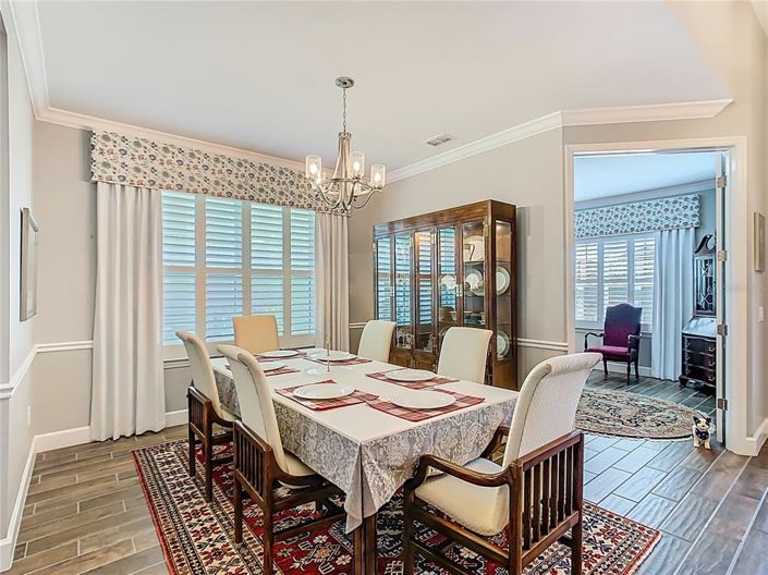 Image No.18-3 Bed Property for sale