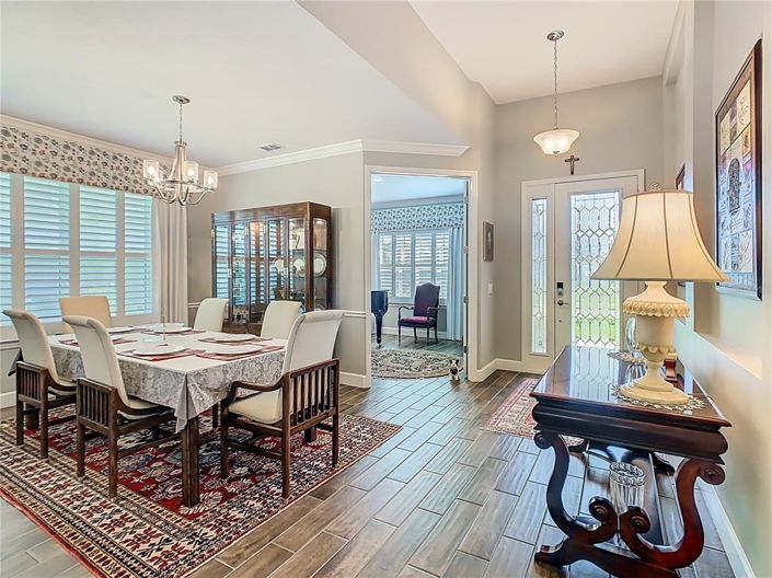 Image No.19-3 Bed Property for sale