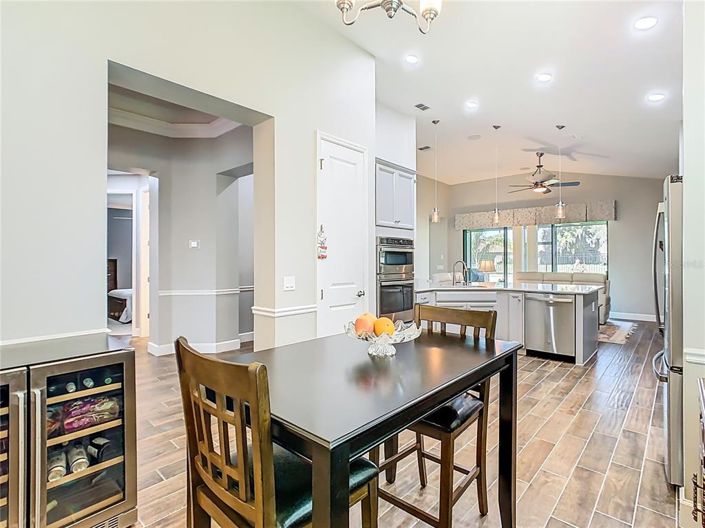 Image No.20-3 Bed Property for sale