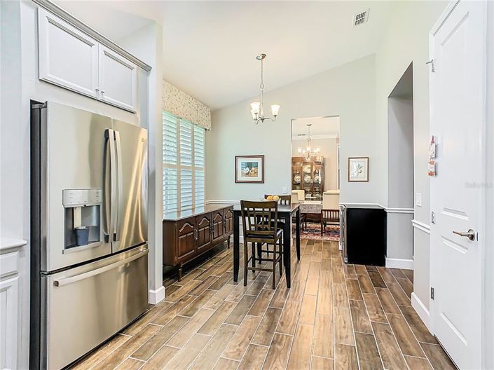 Image No.24-3 Bed Property for sale