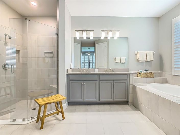 Image No.45-3 Bed Property for sale