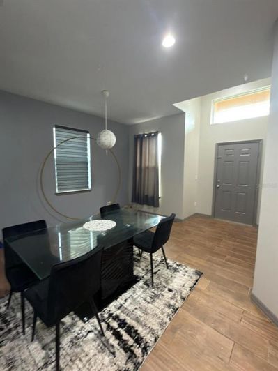 Image No.10-3 Bed Property for sale