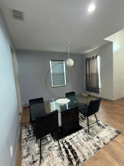 Image No.12-3 Bed Property for sale