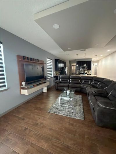 Image No.22-3 Bed Property for sale