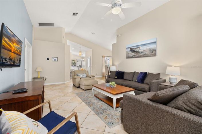 Image No.18-4 Bed Property for sale