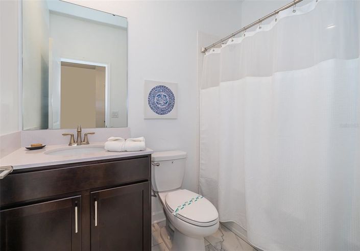 Image No.23-5 Bed Property for sale