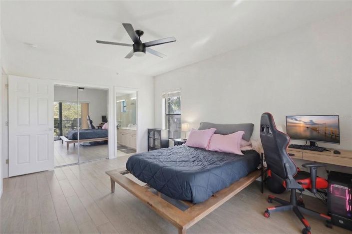 Image No.25-3 Bed Property for sale