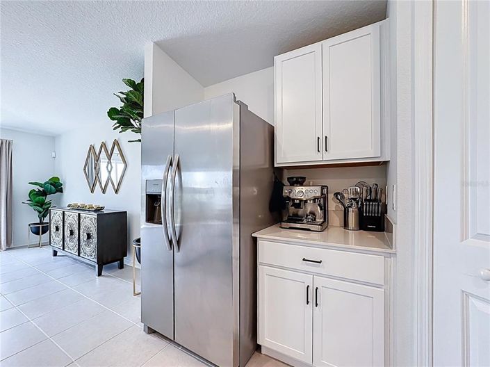 Image No.12-4 Bed Property for sale