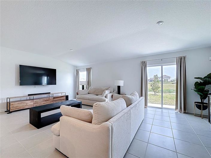 Image No.16-4 Bed Property for sale