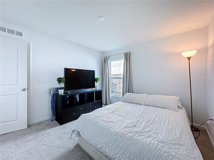 Image No.19-4 Bed Property for sale