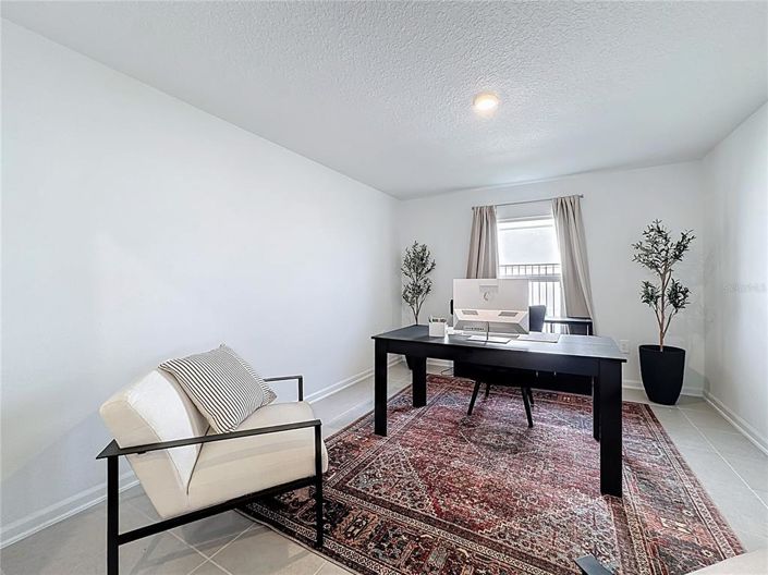 Image No.28-4 Bed Property for sale