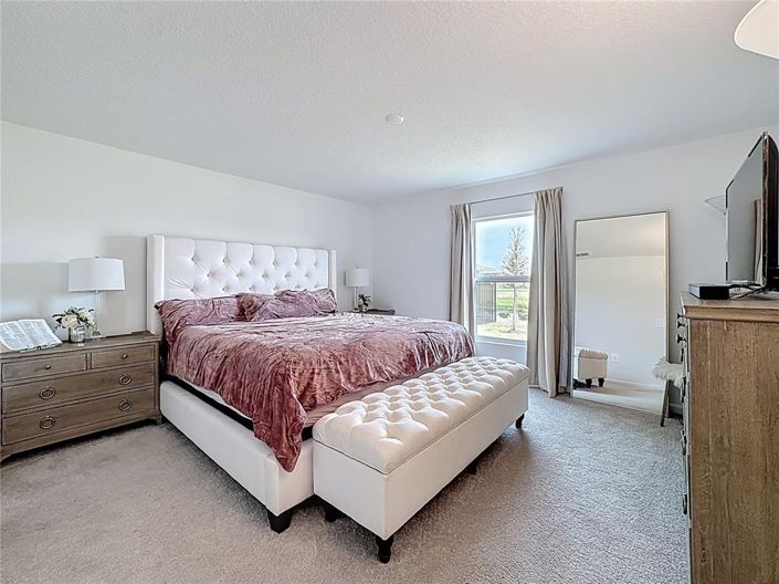 Image No.32-4 Bed Property for sale