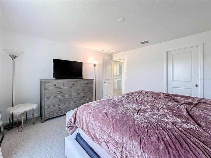 Image No.34-4 Bed Property for sale