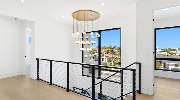 Image No.23-5 Bed Property for sale