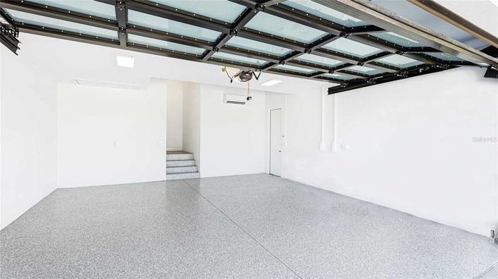 Image No.37-5 Bed Property for sale