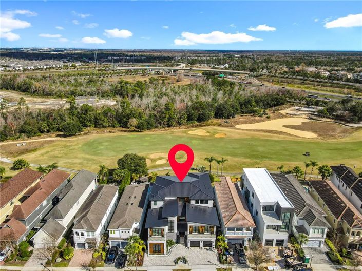 Image No.4-10 Bed Property for sale