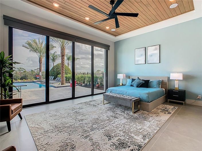 Image No.40-10 Bed Property for sale