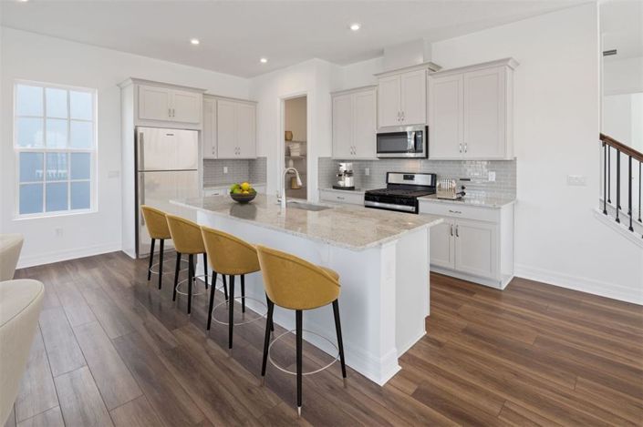 Image No.5-Propriété de 4 chambres à vendre à Celebration