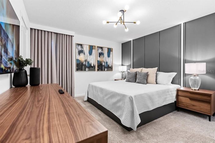 Image No.22-9 Bed Property for sale