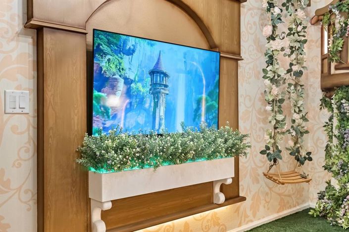 Image No.41-9 Bed Property for sale