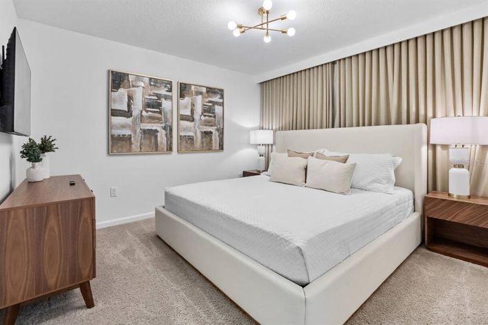 Image No.50-9 Bed Property for sale