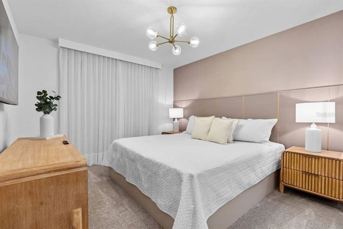 Image No.52-9 Bed Property for sale