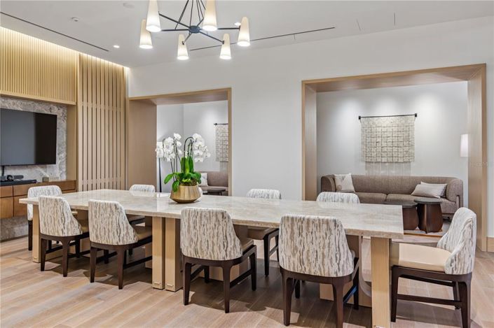 Image No.12-3 Bed Property for sale