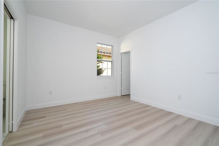 Image No.20-4 Bed Property for sale