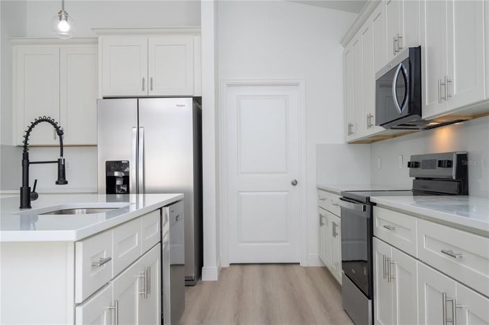 Image No.44-4 Bed Property for sale