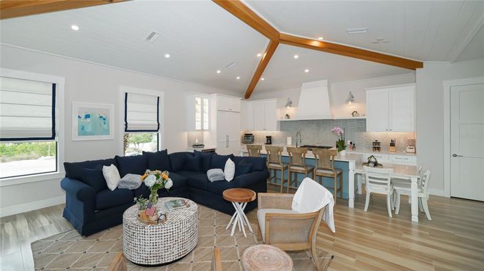 Image No.9-4 Bed Property for sale