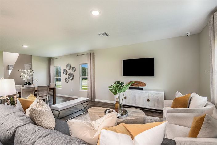 Image No.12-5 Bed Property for sale