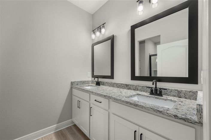Image No.5-Propriété de 3 chambres à vendre à Kissimmee