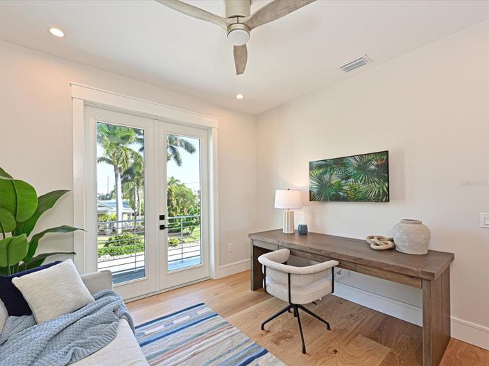 Image No.16-4 Bed Property for sale