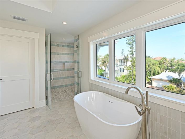 Image No.31-4 Bed Property for sale