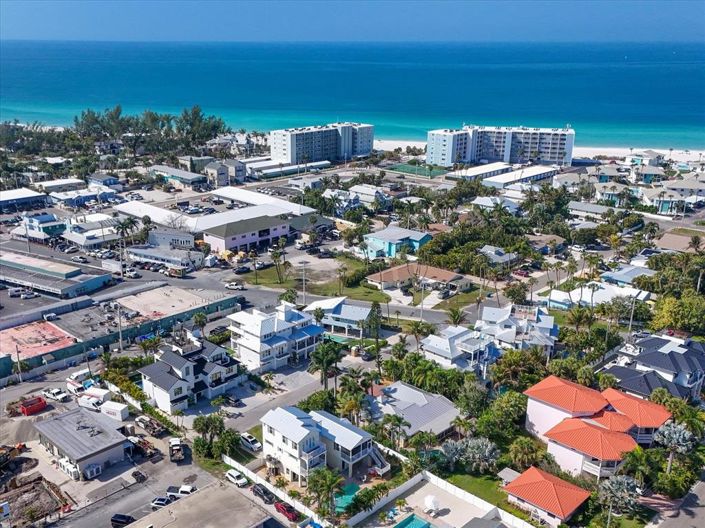 Image No.50-4 Bed Property for sale