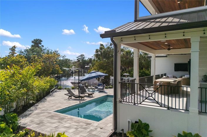 Image No.13-5 Bed Property for sale