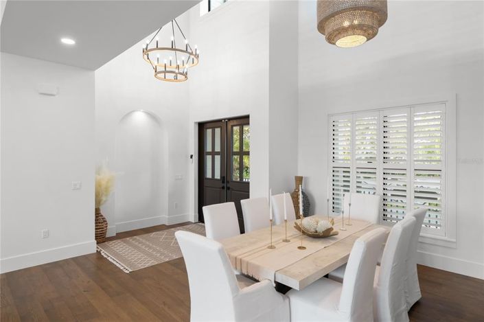 Image No.25-5 Bed Property for sale