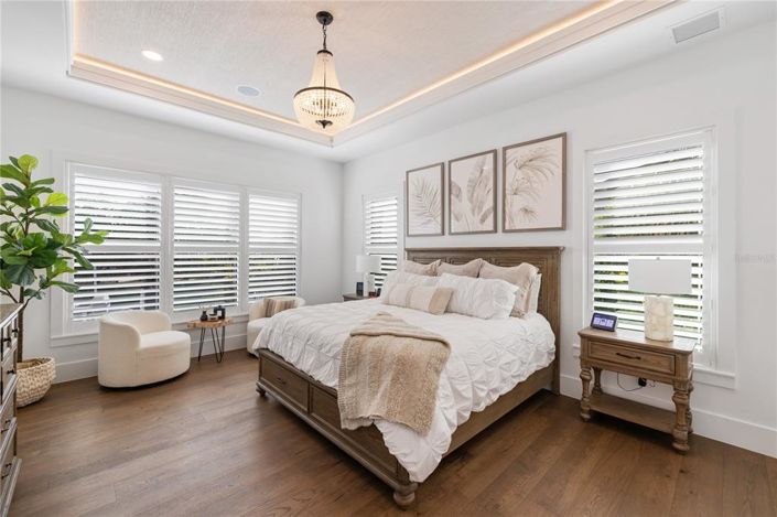 Image No.45-5 Bed Property for sale