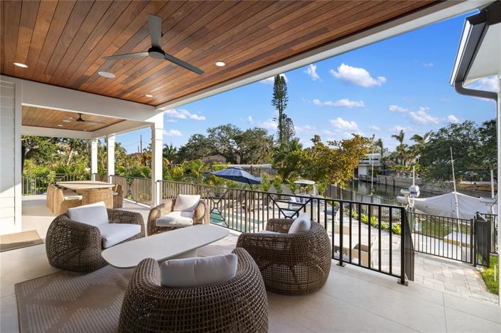 Image No.54-5 Bed Property for sale