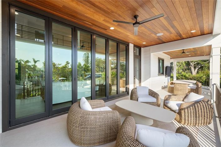 Image No.57-5 Bed Property for sale