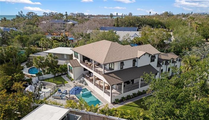 Image No.7-5 Bed Property for sale