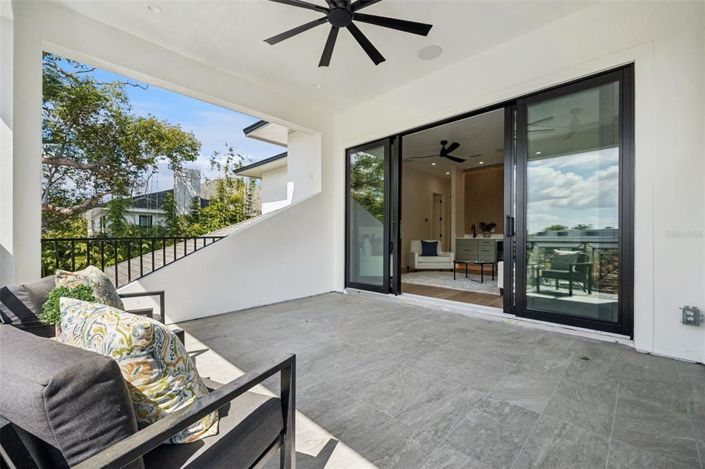 Image No.49-5 Bed Property for sale