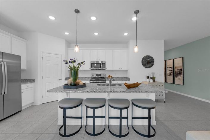 Image No.20-4 Bed Property for sale