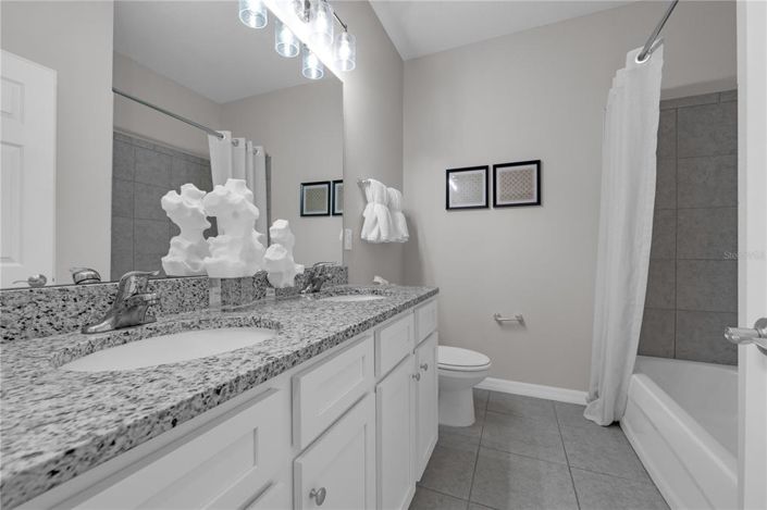 Image No.8-4 Bed Property for sale